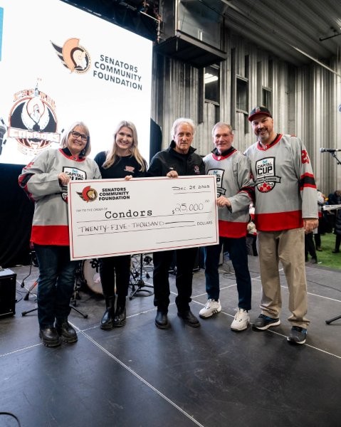 CONDORS CHEQUE